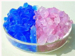 Koobaltkloriidi kristallhüdraadi värvus sõltub sellest, kui paju vett ta on endaga sidunud